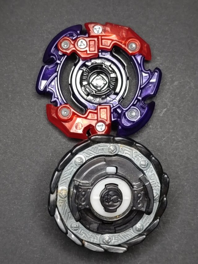 Beyblade Burst Takara Tomy Right Artemis