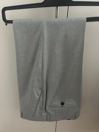 Traje de vestir gris hombre