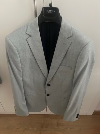 Traje de vestir gris hombre