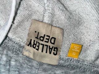 Pantalón Gallery Dept. Gris con Pintura