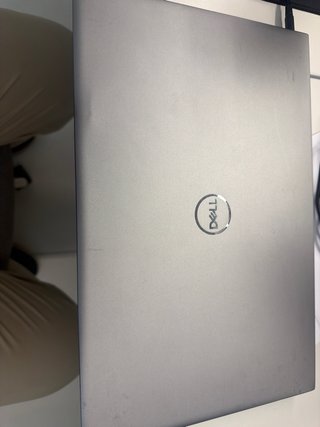 Portátil Dell Vostro 5510 i5 11ª Gen 8GB RAM