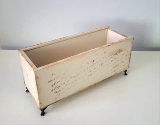 Caja de madera decorada para aceites