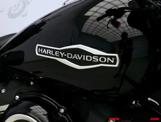 HARLEY-DAVIDSON SPORT GLIDE
