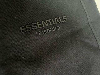 Pantalón Essentials Negro
