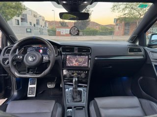 Volkswagen Golf R310
