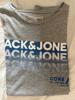Camiseta Jack & Jones gris