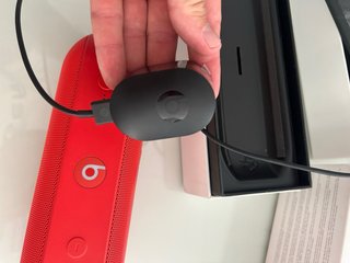 Altavoz Beats Pill+ Rojo