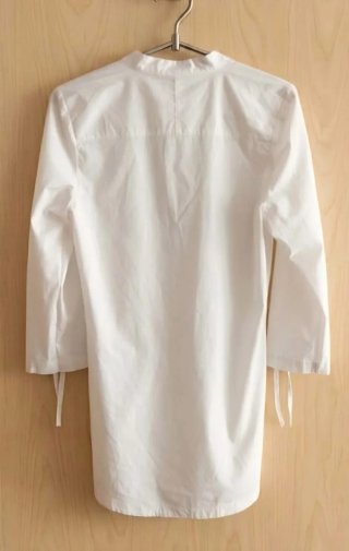 Blusa blanca algodón entallada-mangas con cinta