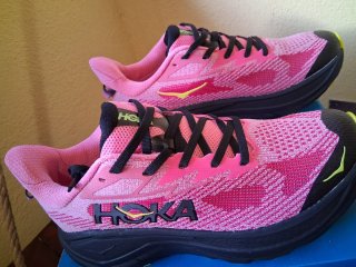Hoka Challenger 8 Talla 39.5 EU