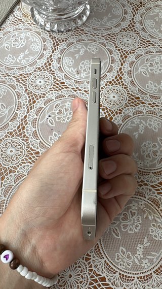 iPhone 13 mini