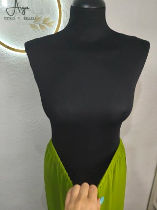 Pantalón bombacho verde pistacho