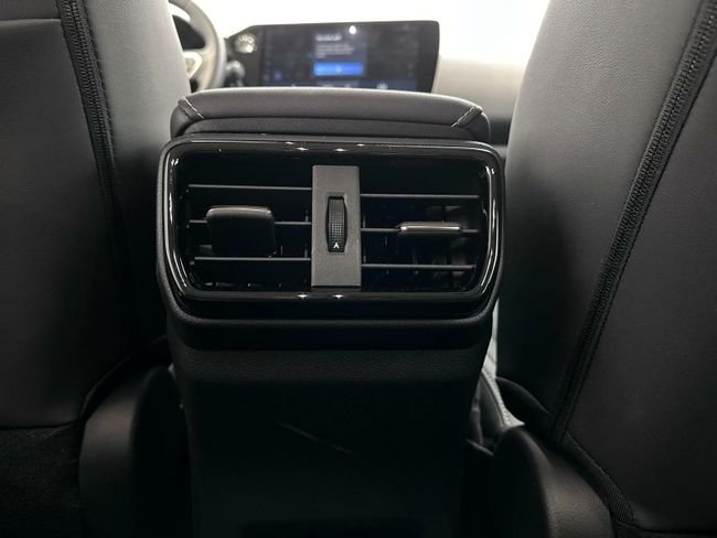 Lexus NX 2024, foto 16
