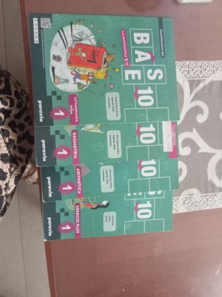 base 10 prima media