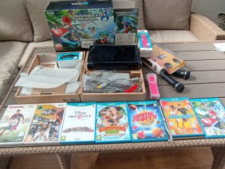 Nintendo Wii U Premium Pack Mario Kart 8