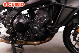 YAMAHA TRACER 900