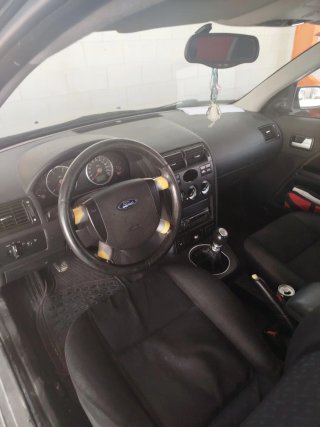 Ford Mondeo 2003