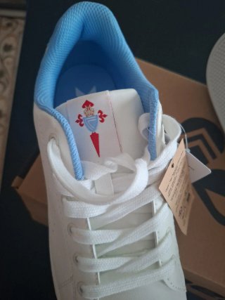 Zapatillas Hummel RC Celta Adolescente Blancas