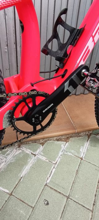 Bicicleta de Montaña Berria Rosa Fluor
