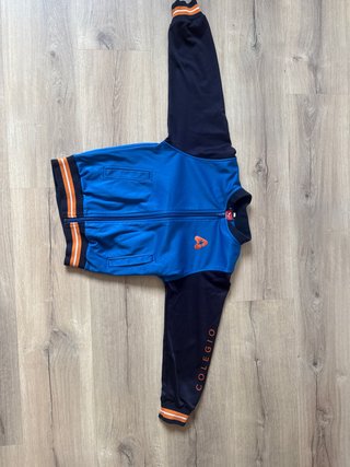 Chaqueta colegio aquila talla 6