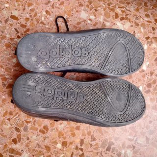 Zapatillas Adidas clásicas negras
