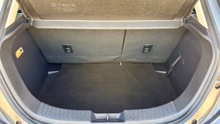 Mazda 2 2022