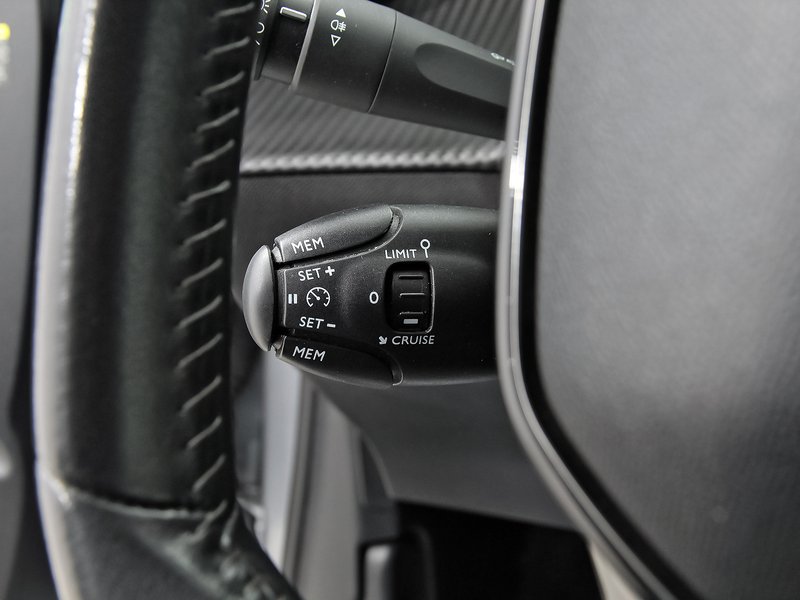 Peugeot 208 2020, foto 17