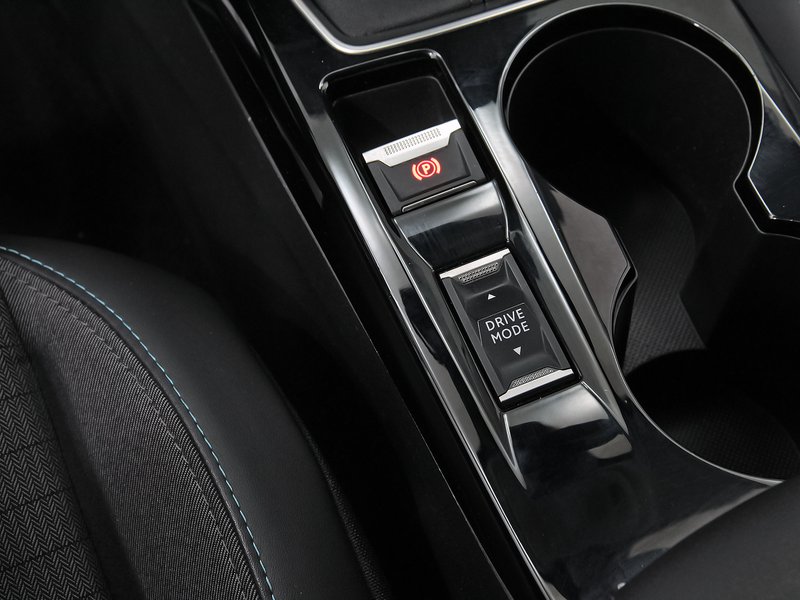Peugeot 208 2020, foto 31