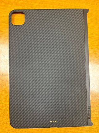 Funda iPad Pro 11 Negra PITAKA MagEZ