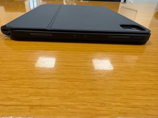 Funda iPad Pro 11 Negra PITAKA MagEZ