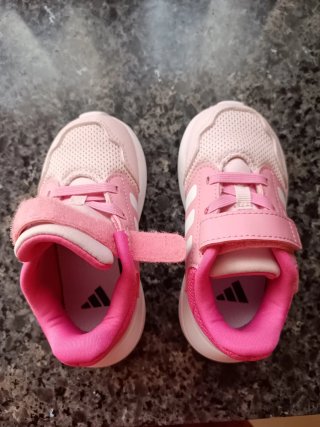 Zapatillas Adidas niña rosa