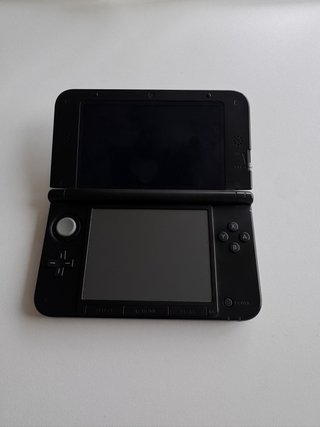 Nintendo 3DS XL Argento + Caricatore Originale