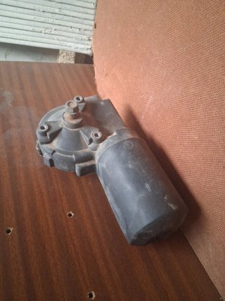Motor limpiaparabrisas