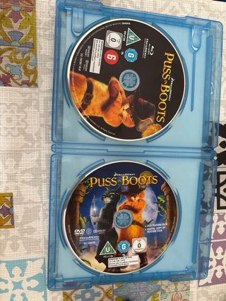 El Gato con Botas Blu-Ray + DVD + Copia Digital