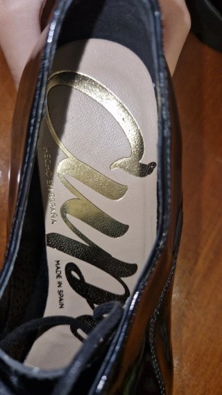 Mocasines charol mujer negros
