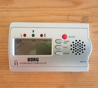 Afinador Korg GA-30 Guitarra/Bajo