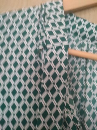 Blusa con fusciacca verde e bianca
