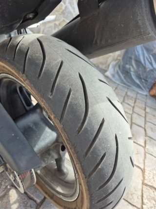 Yamaha TMAX Negra DX