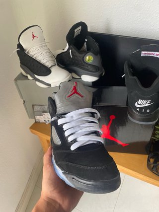 ‘Jordan 5 black Metallic’  ‘Jordan 13 black Flint’
