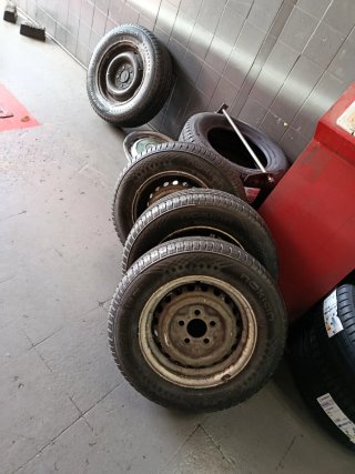 Ruedas Mercedes-Benz 185/70 R14 88T