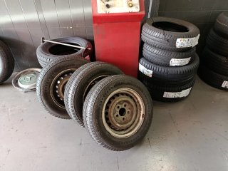 Ruedas Mercedes-Benz 185/70 R14 88T