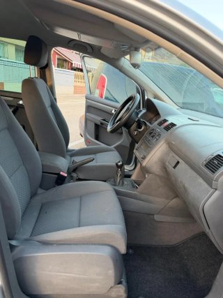 Volkswagen Touran 2005