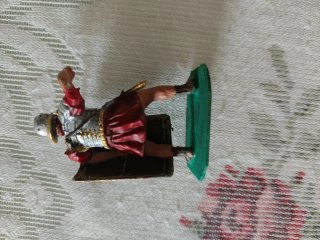 Figuras Romanos y Bárbaros 1/32
