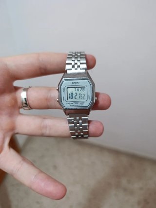 Casio LA680WE Reloj digital Vintage Mujer