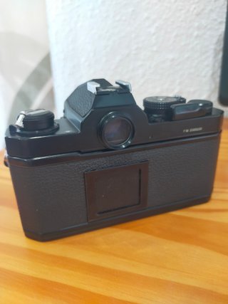 Cuerpo Nikon FM Negro