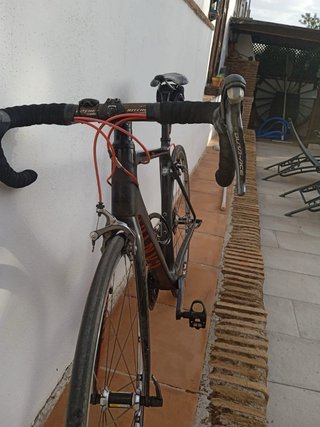Bicicleta Canyon Negra
