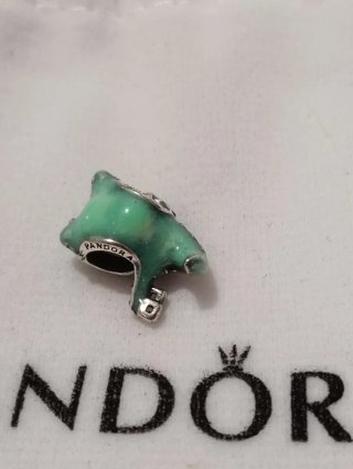 Charm Pandora Oogie Boogie brillante