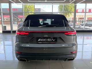Porsche Cayenne 2021