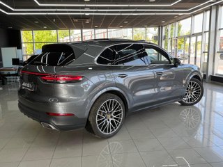 Porsche Cayenne 2021