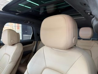 Porsche Cayenne 2021