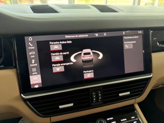 Porsche Cayenne 2021